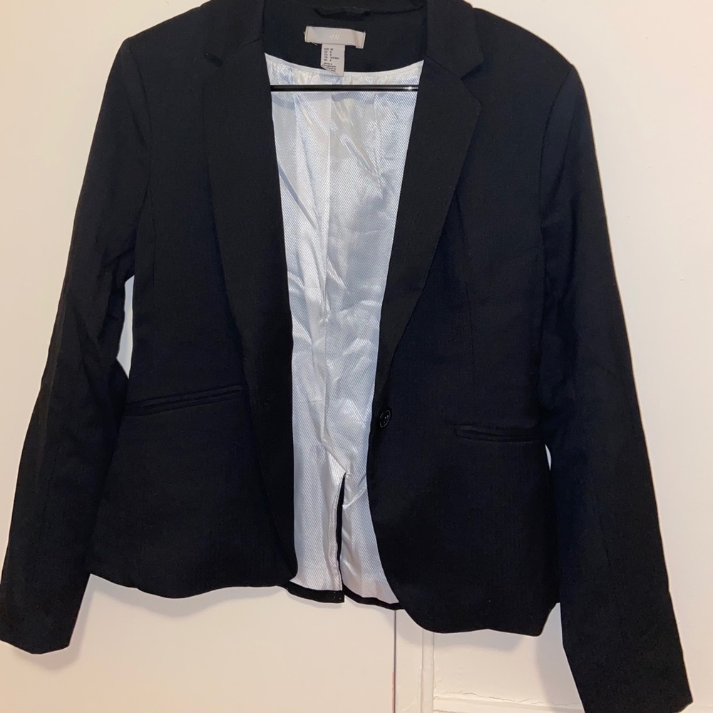H&M Black Fitted Blazer